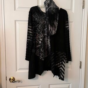Black and Gray Animal Print Top with Scarf